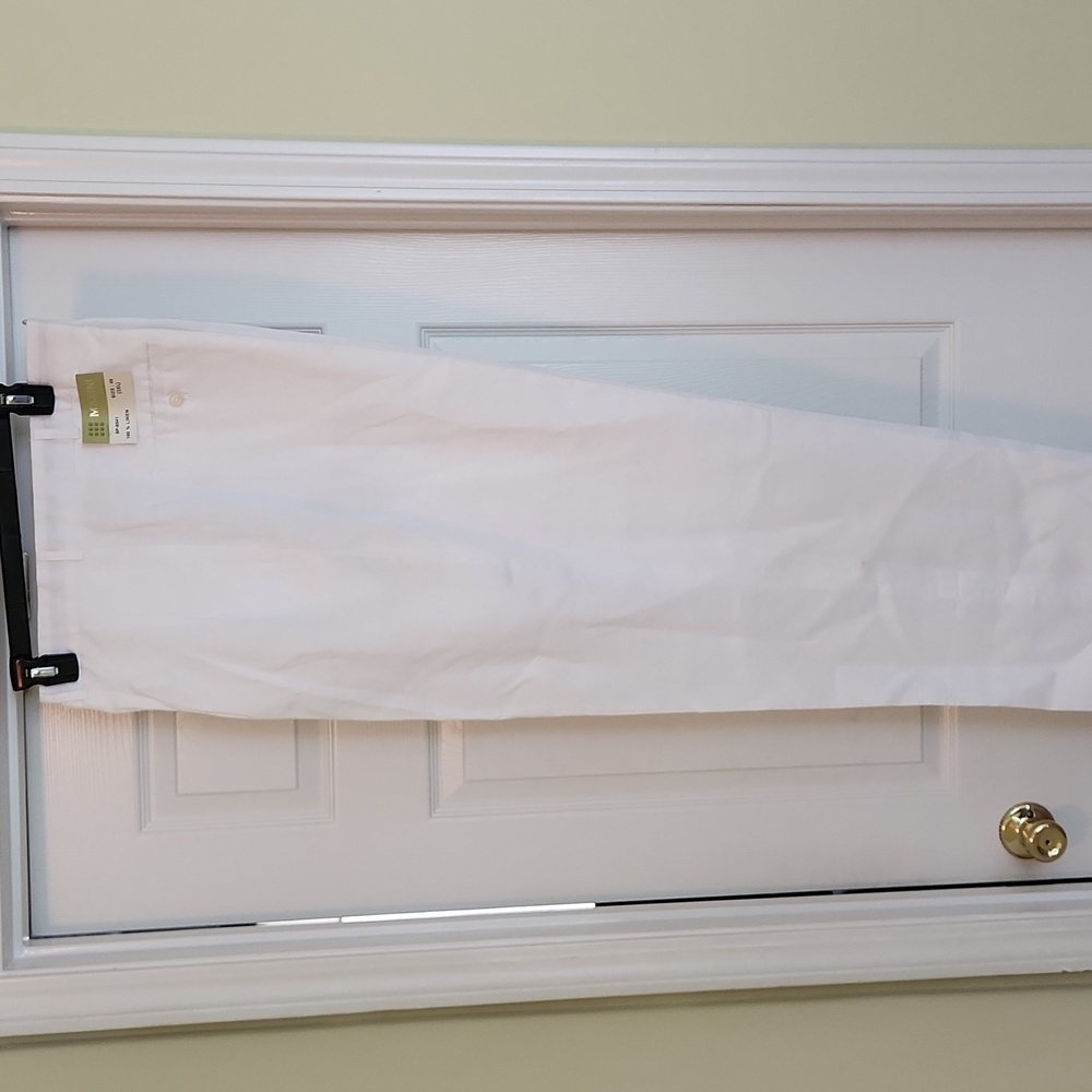 White linen pants
